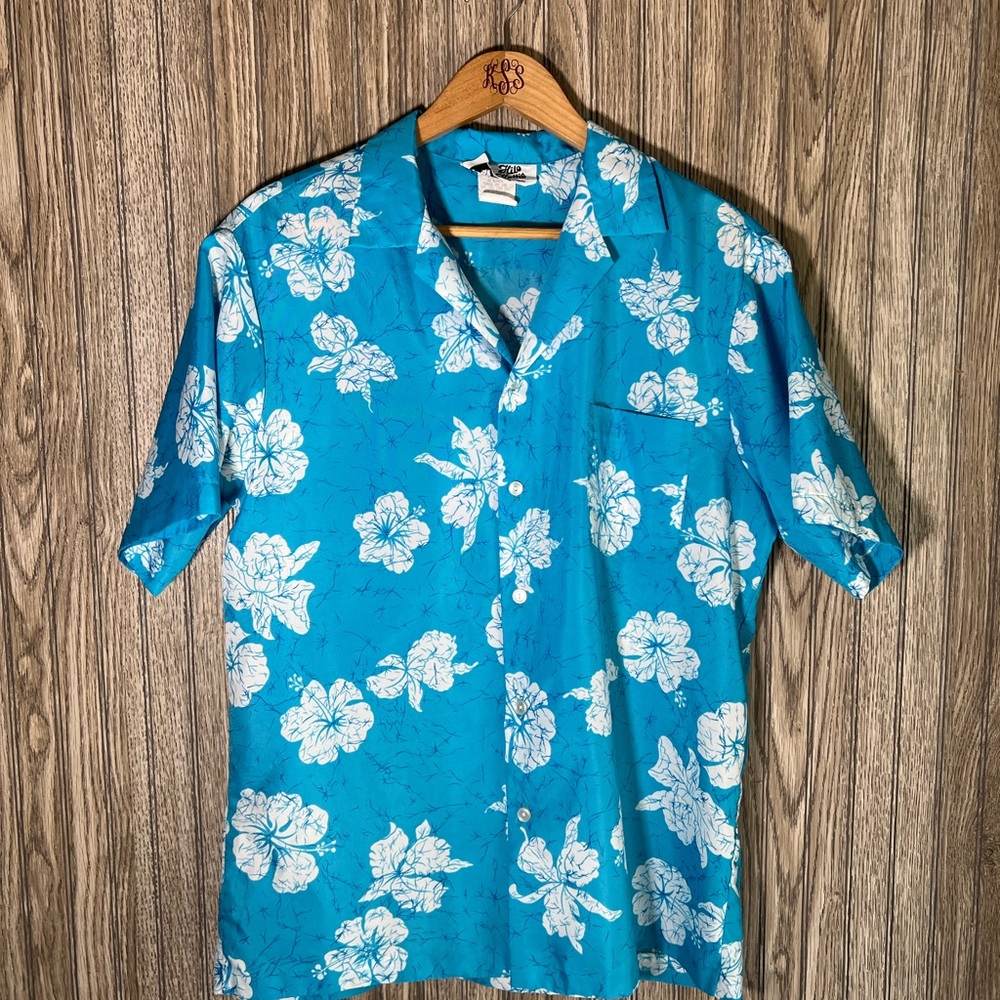 Hilo Hattie Vintage Blue White Hawaiian Hibiscus Floral Print Button Down Shirt